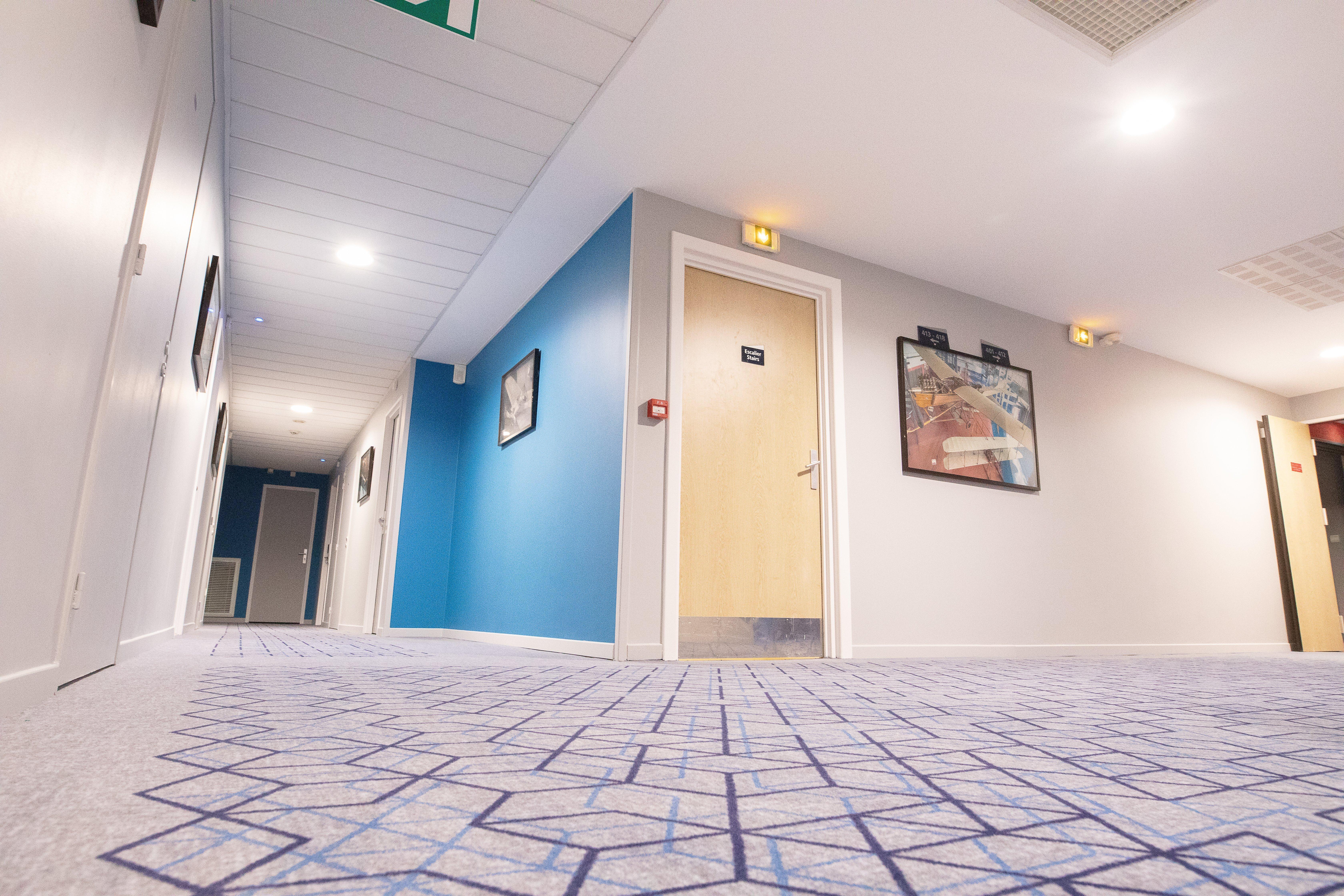 Holiday Inn Express Arras By Ihg מראה חיצוני תמונה